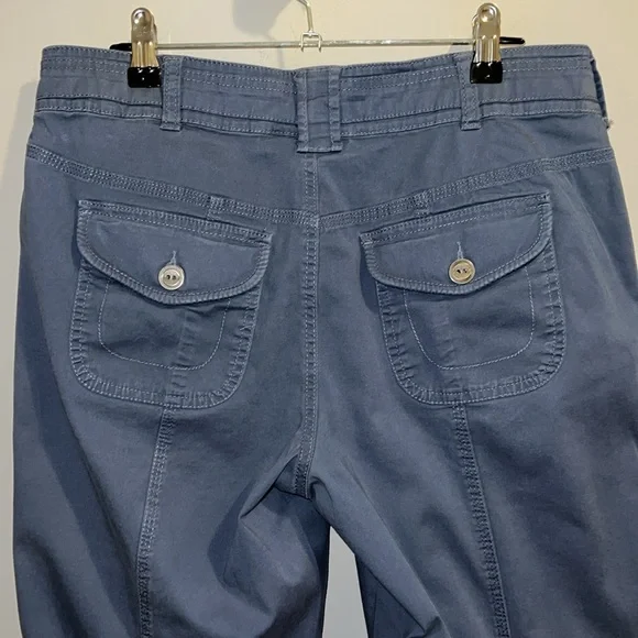 Capris (8) - Picture 6 of 14